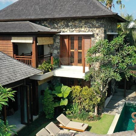 Villa Suar Drupadi Семиньяк Экстерьер фото